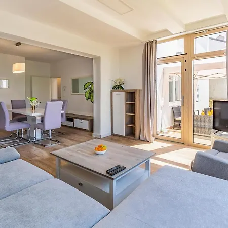 Apartman Front In With Wifi *